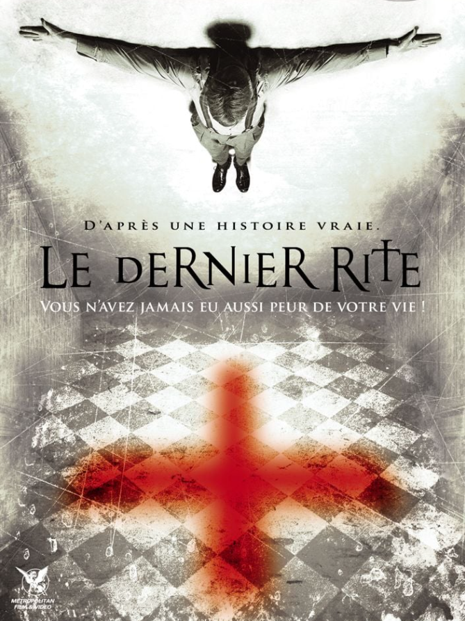 Le dernier rite est un excellent film, à base de possession démoniaque et de maison hantée, dans le même esprit qu’Amityville.